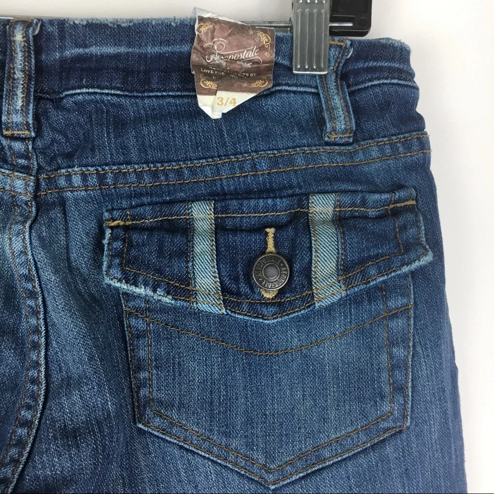 NEW Aeropostale Womens Blue‎ Denim Long Bermuda Shorts Size 3 4